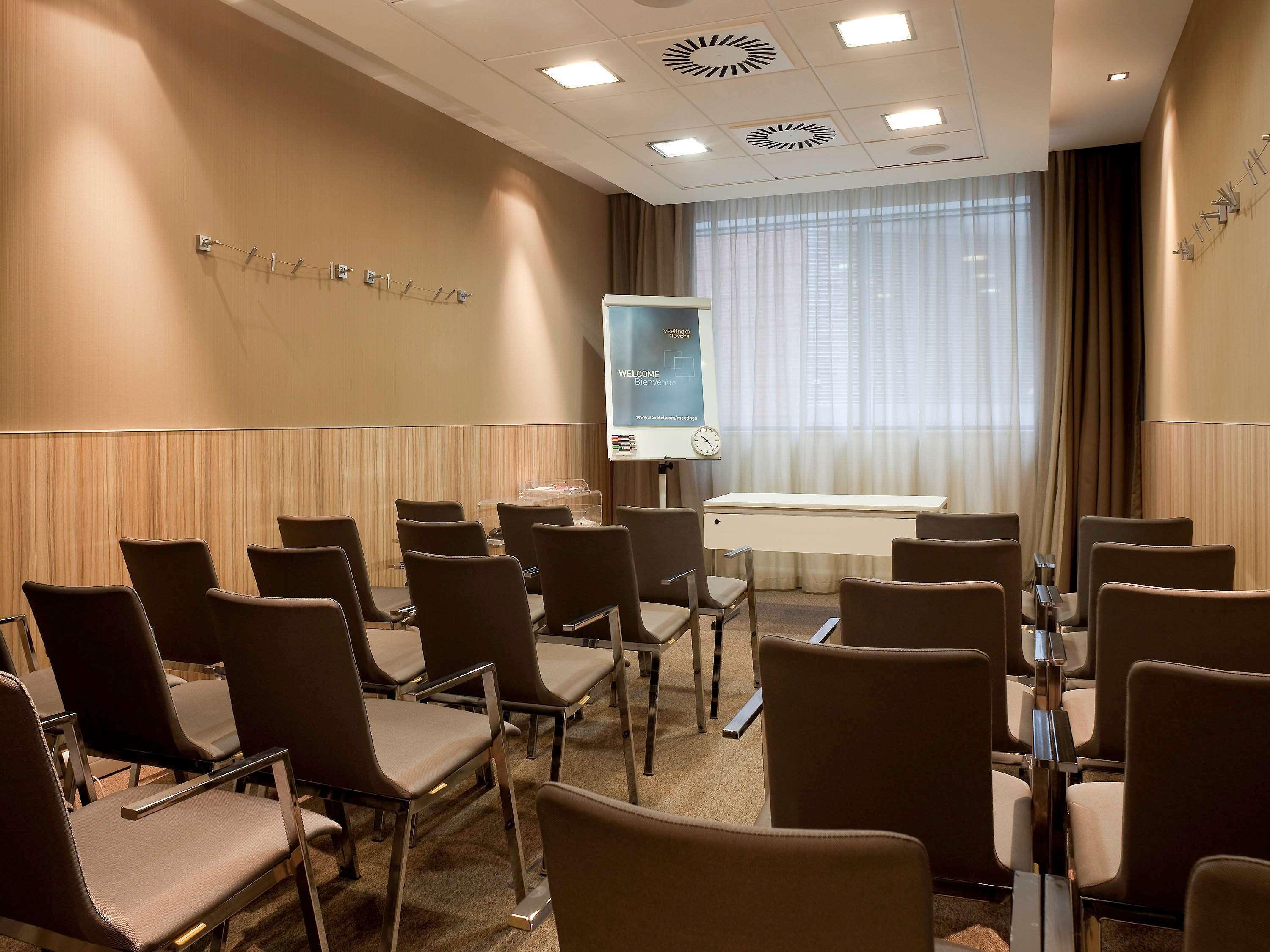 Novotel Centre Hotel