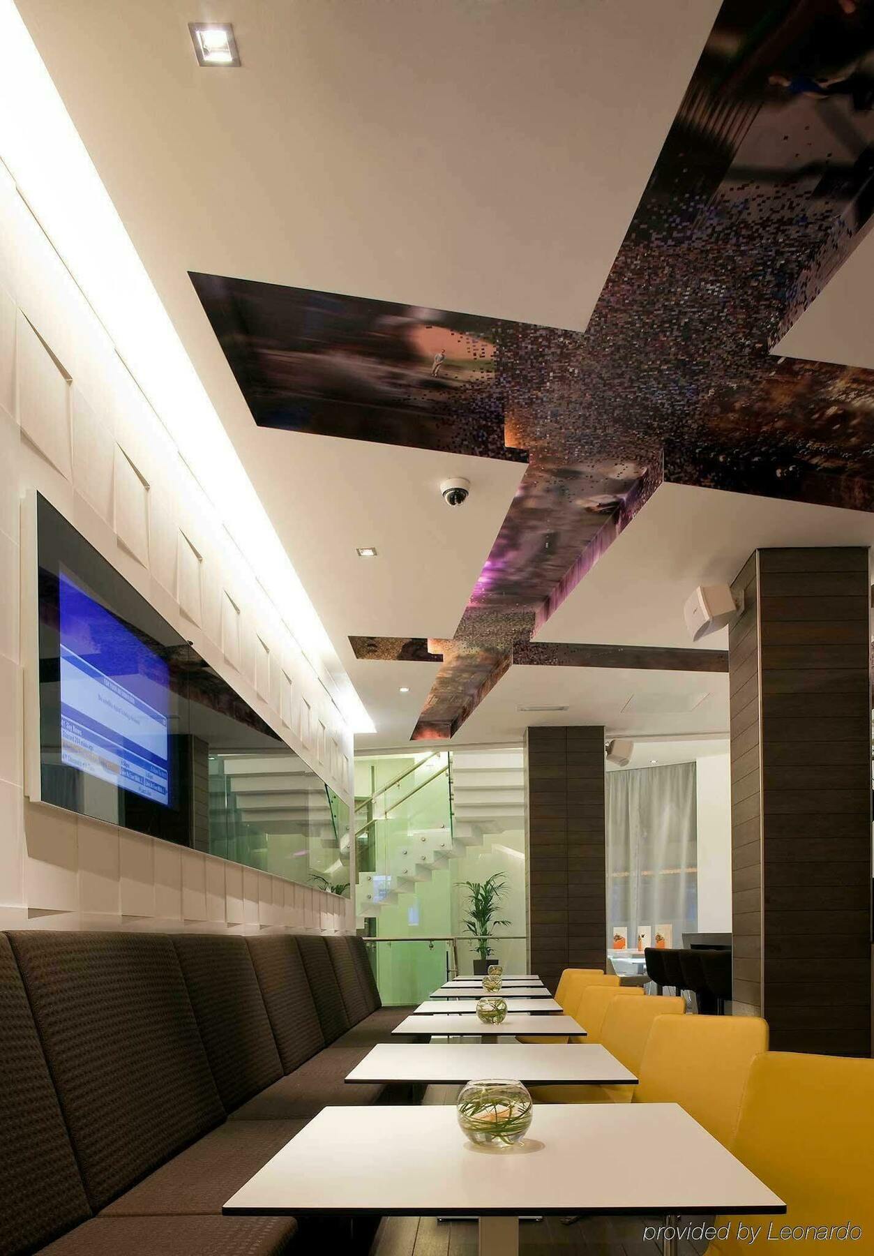 Novotel Centre Hotel 4*